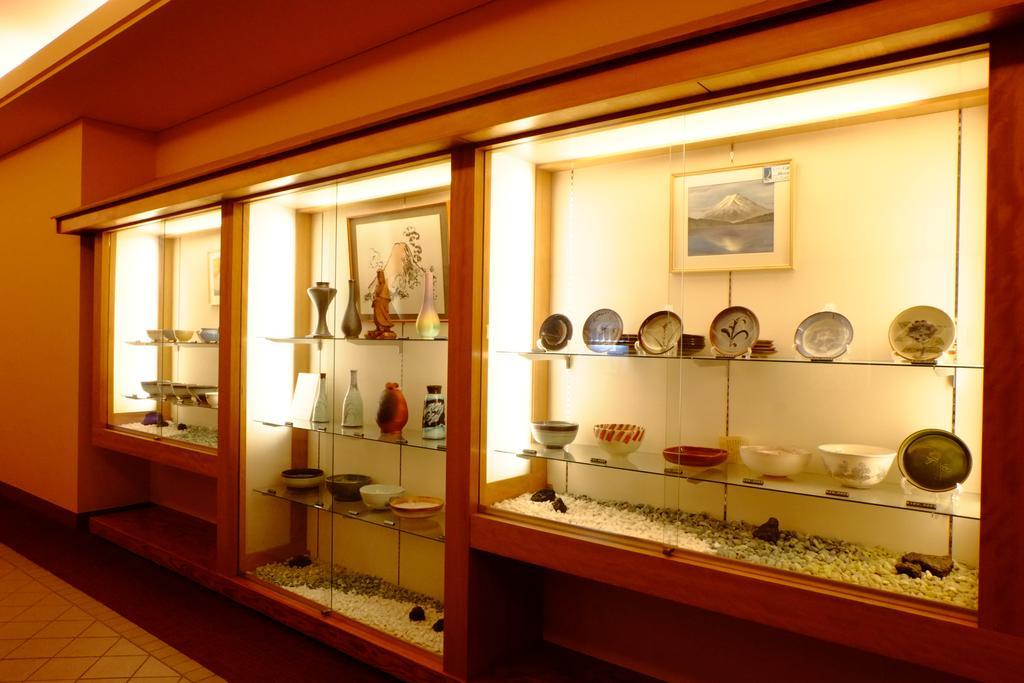 Hotel Shuhokaku Kogetsu à Fujikawaguchiko Extérieur photo