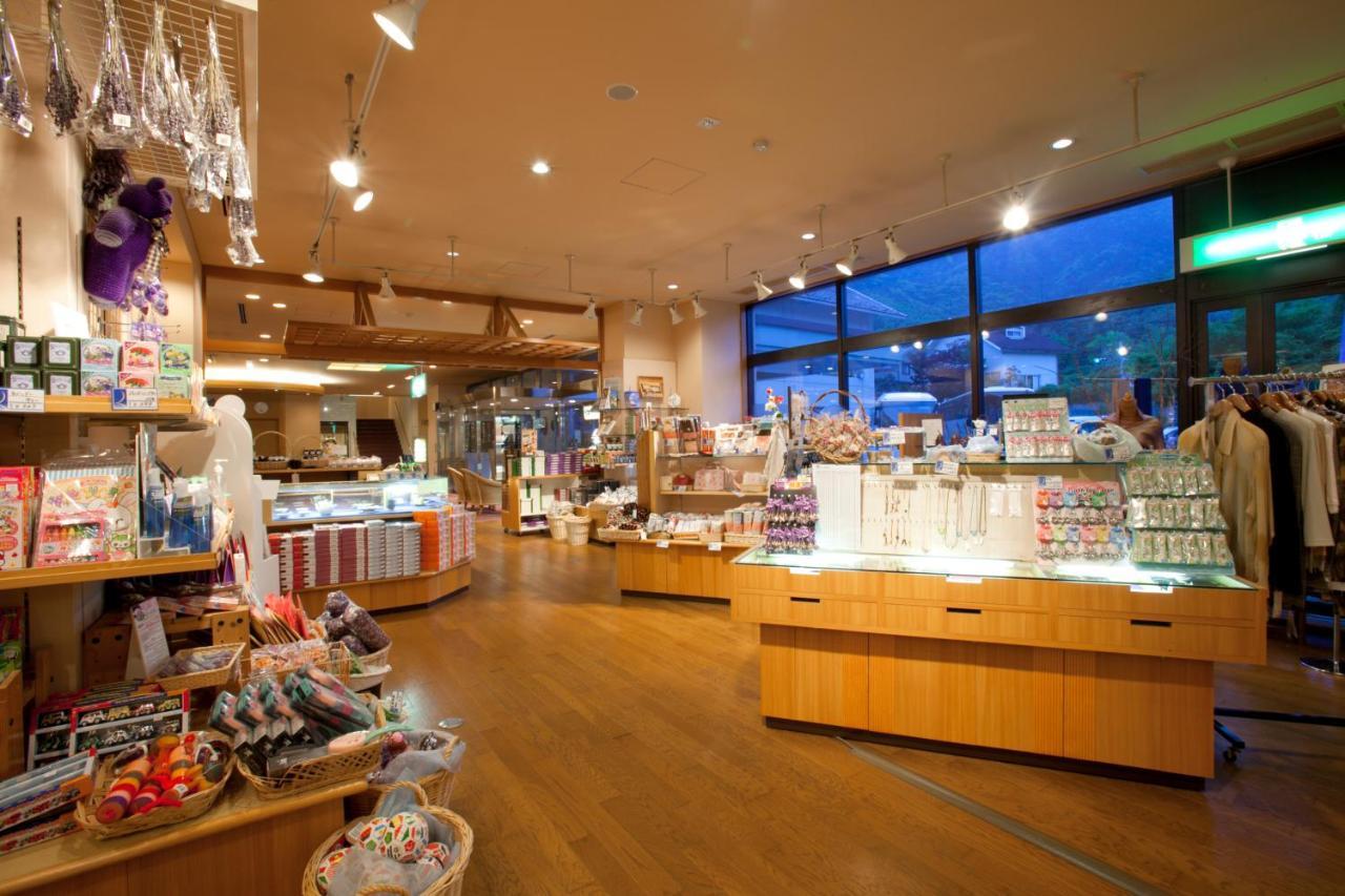 Hotel Shuhokaku Kogetsu à Fujikawaguchiko Extérieur photo