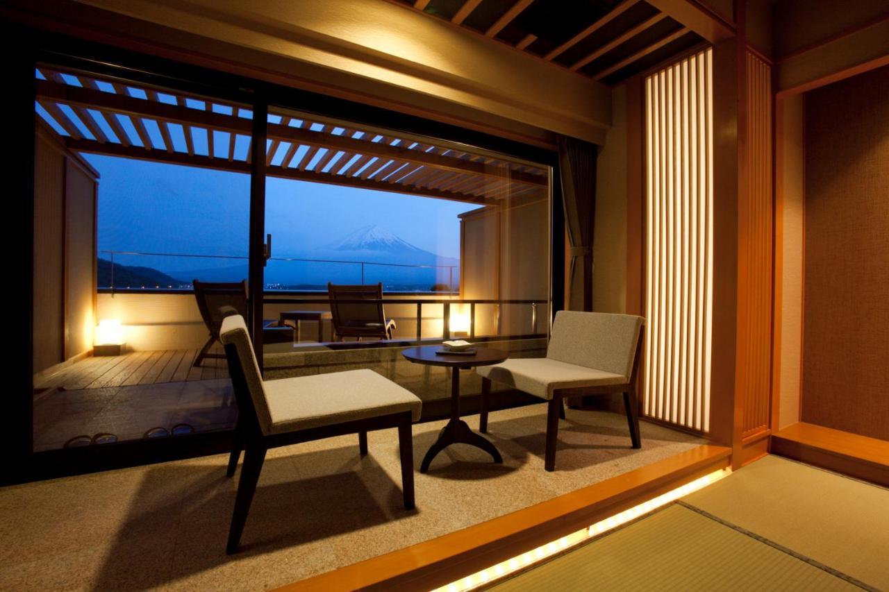 Hotel Shuhokaku Kogetsu à Fujikawaguchiko Extérieur photo