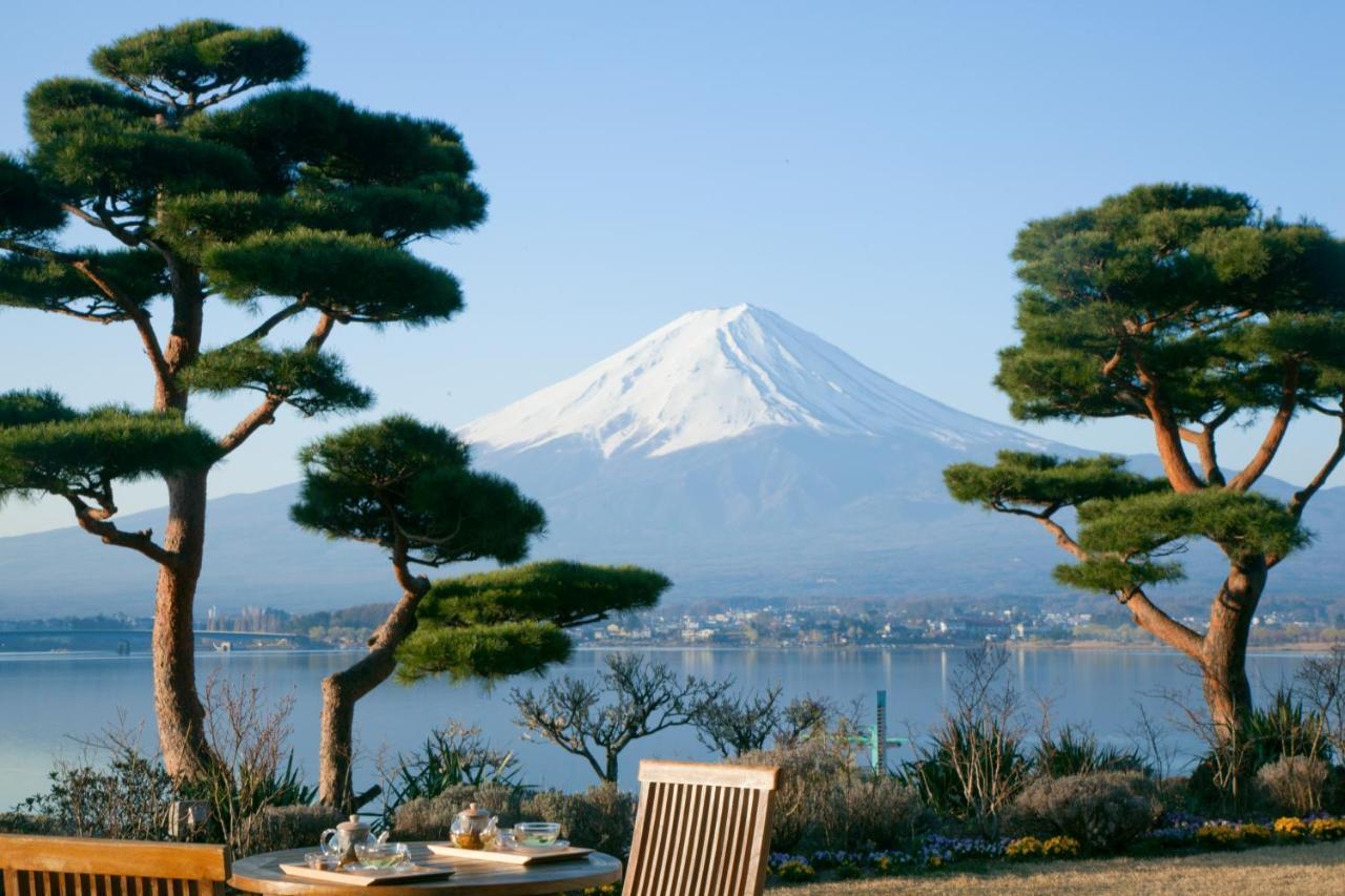 Hotel Shuhokaku Kogetsu à Fujikawaguchiko Extérieur photo